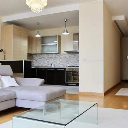 Central Apartment, River View Apartment